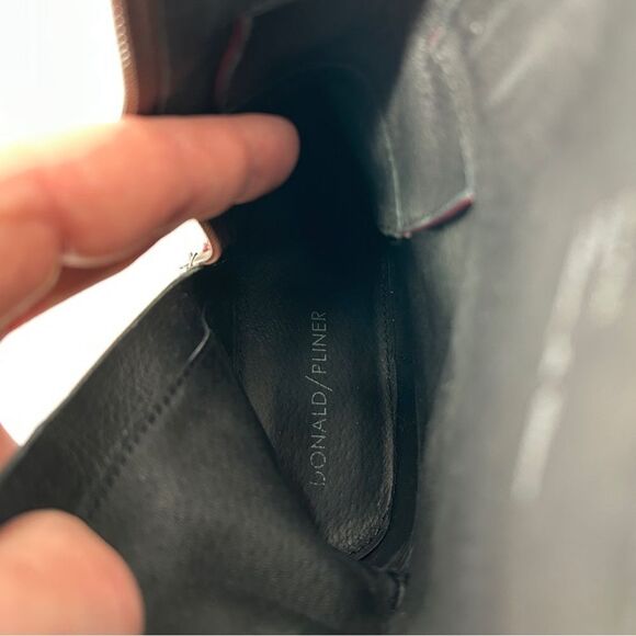 Donald J. Pliner Elyas Lace Up Boots Maroon Size 6 - Picture 8 of 15